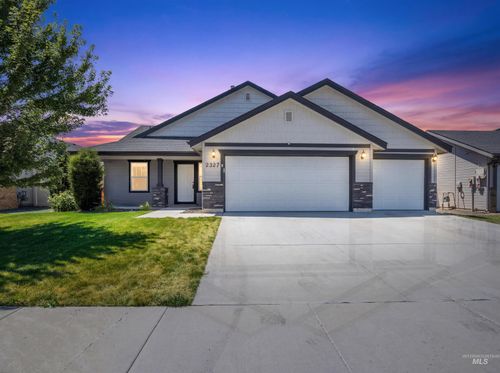 2327 N Destiny Ave, Kuna, ID, 83634 | Card Image