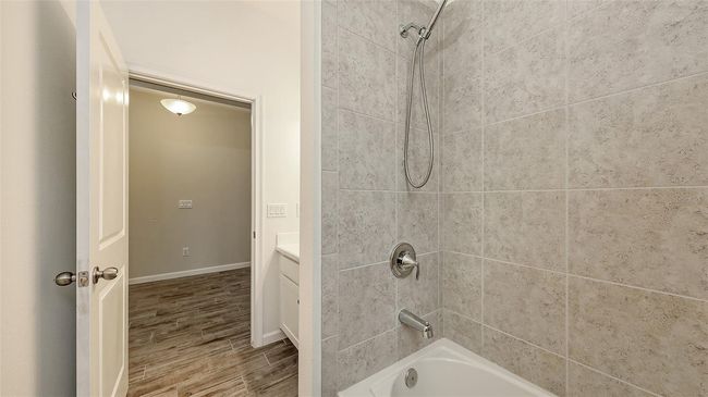 11223 Spring Gate Trl, House other with 3 bedrooms, 2 bathrooms and null parking in BRADENTON FL | Image 35