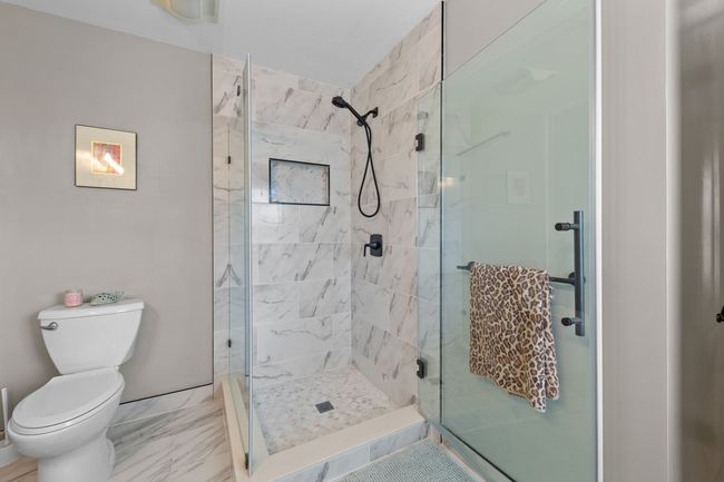 3835 Lakecrest Dr, House other with 4 bedrooms, 3 bathrooms and null parking in Bloomfield Hills MI | Image 25
