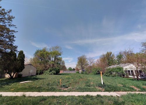 3052 Fairwood Ave, Columbus, OH, 43207-3273 | Card Image