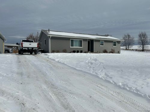 16520 Grass Lake Rd, Grass Lake, MI, 49240-9654 | Card Image