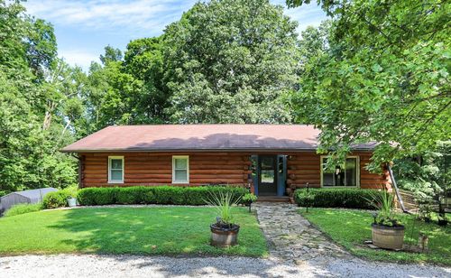6475 E Lampkins Ridge Rd, Bloomington, IN, 47401-8570 | Card Image