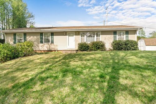 59 Silverbirch Dr, Blue Ridge, VA, 24064-1358 | Card Image