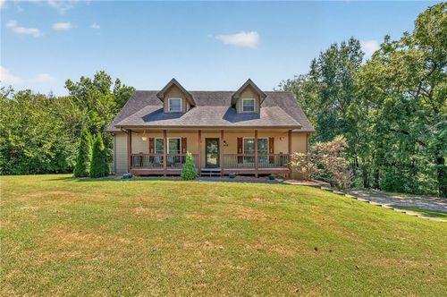 14721 Quail Run, Smithville, MO, 64089-8157 | Card Image