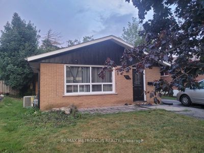 435 Wilson Rd N, Home with 3 bedrooms, 2 bathrooms and 4 parking in Oshawa ON | Image 1