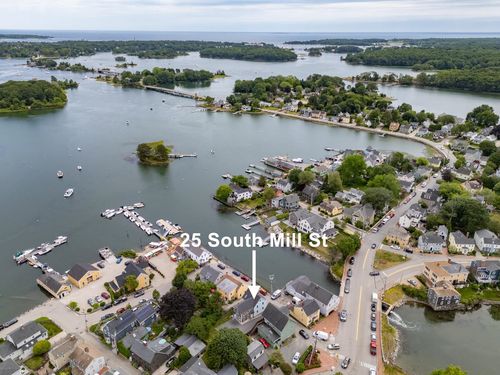 25 S Mill St, Portsmouth, NH, 03801-4632 | Card Image