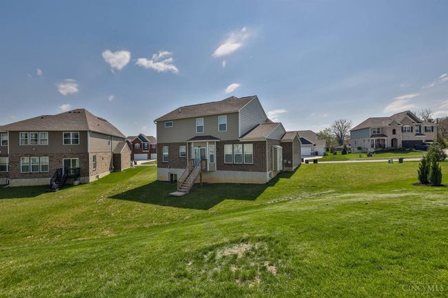684 Newton Dr, House other with 4 bedrooms, 4 bathrooms and null parking in Beavercreek OH | Image 53