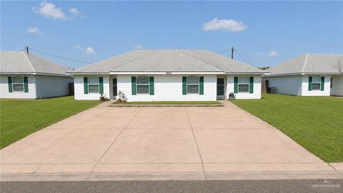 1802 Aragon Dr, Harlingen, TX, 78552-7421 | Card Image