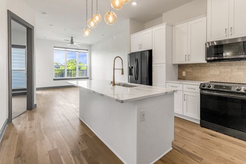 apt-1026-2700 Old Denton Rd, Carrollton, TX, 75007-6472 | Card Image