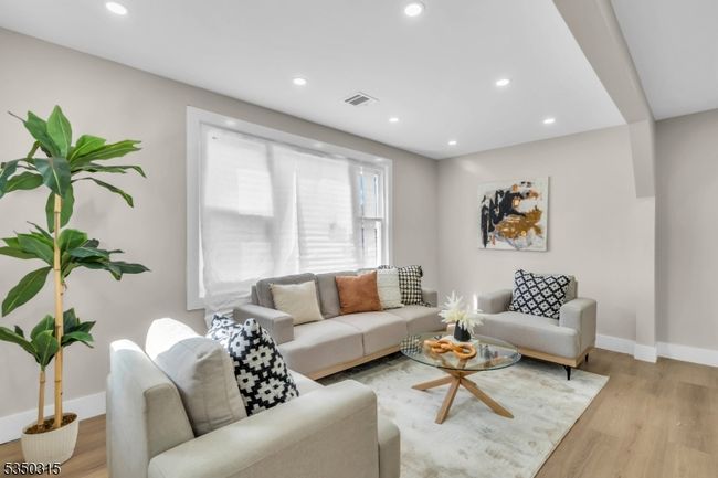 212 Lakeview Ave, House other with 2 bedrooms, 1 bathrooms and null parking in Ringwood NJ | Image 11