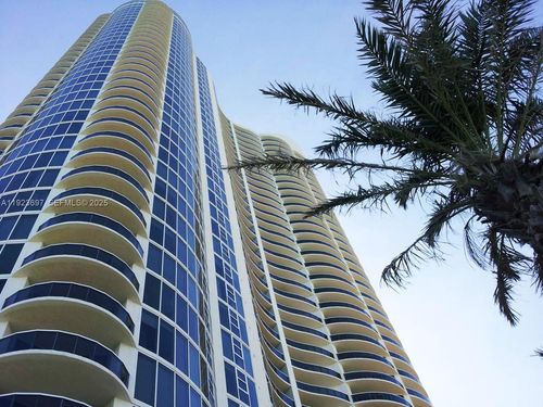 apt-1009-17201 Collins Ave, Sunny Isles Beach, FL, 33160-3477 | Card Image