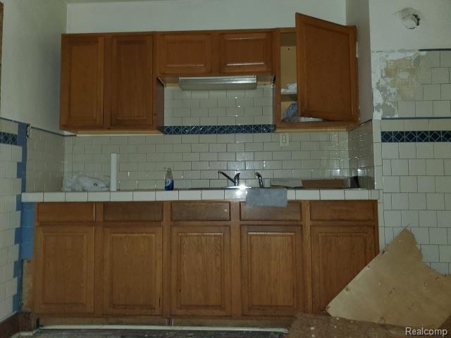 Residential Income in Detroit 5