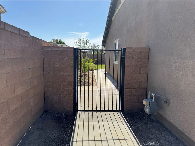 7671 Indian Canyon Cir, House other with 4 bedrooms, 2 bathrooms and 2 parking in Corona CA | Image 19