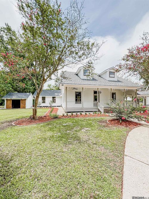 41403 Cemetary Rd, Gonzales, LA, 70737-6947 | Card Image