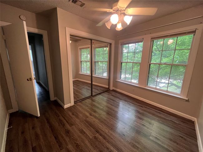 APT-206 - 1514 Forest Trl, Condo with 2 bedrooms, 2 bathrooms and 1 parking in Austin TX | Image 8