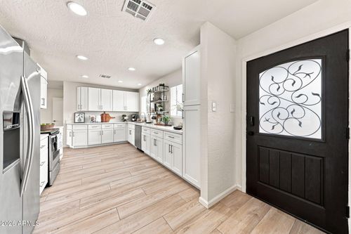 4426 N 85th St, Scottsdale, AZ, 85251-2827 | Card Image