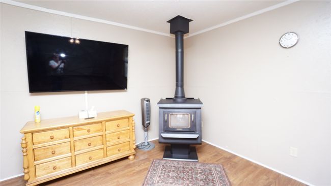 NEVER USED wood burning stove | Image 7