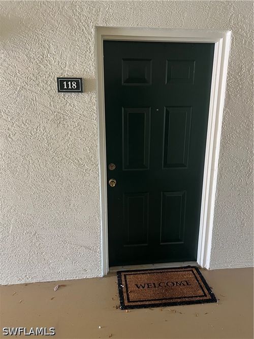 118-4720 Saint Croix Ln, NAPLES, FL, 34109-3509 | Card Image