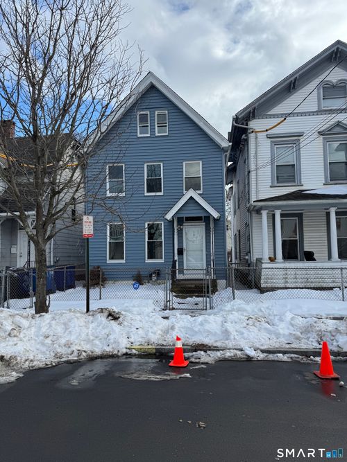 18 Woolsey St, New Haven, CT, 06513-3715 | Card Image