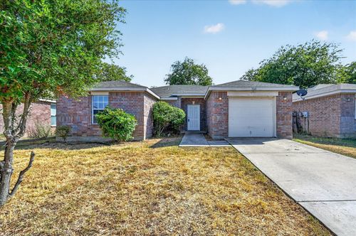 3140 Ronay Dr, Forest Hill, TX, 76140-1948 | Card Image
