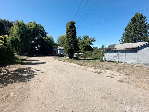 8663 Beacon Ave S, Seattle, WA, 98118-4525 | Card Image