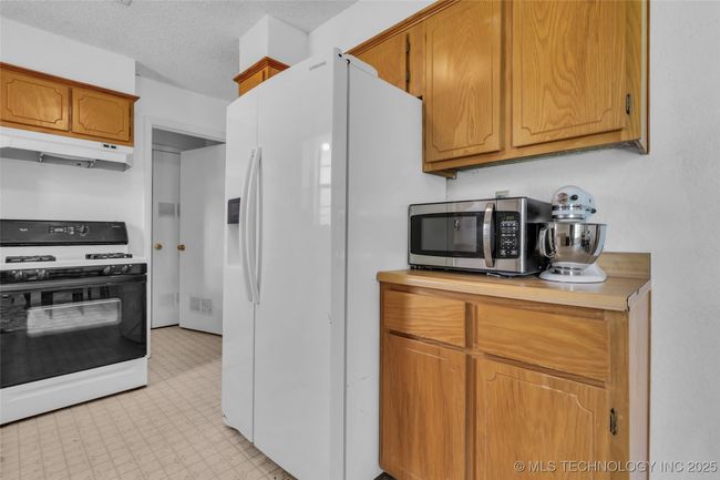 4795 Inwood Rd, House other with 3 bedrooms, 2 bathrooms and null parking in Healdton OK | Image 10