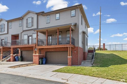 apt-b27-5245 Overland Dr, Lawrence, KS, 66049-3900 | Card Image