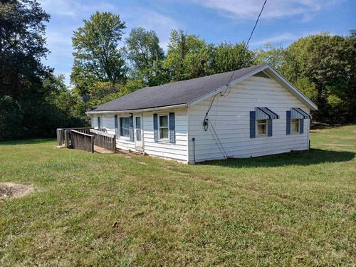 9720 S Chapel Hill Rd, Heltonville, IN, 47436-9607 | Card Image