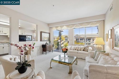 apt-2409-1840 Tice Creek Dr, Walnut Creek, CA, 94595-2461 | Card Image