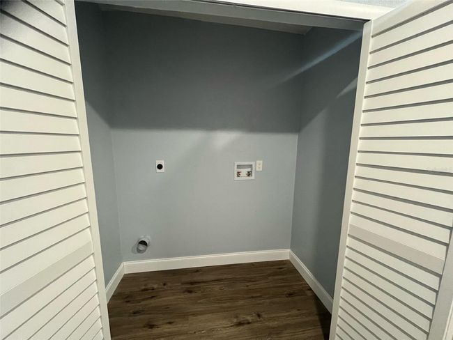 Laundry Closet | Image 11