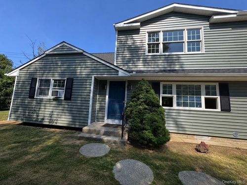 1 Towne Ct, Huntingtn Sta, NY, 11747-1200 | Card Image
