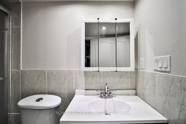 17 Pathmaster Rd, House other with 6 bedrooms, 4 bathrooms and 2 parking in Brampton ON | Image 27