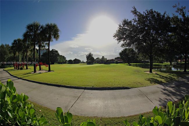 APT-712 - 1100 Saint Charles Pl, Condo with 2 bedrooms, 2 bathrooms and null parking in Pembroke Pines FL | Image 40