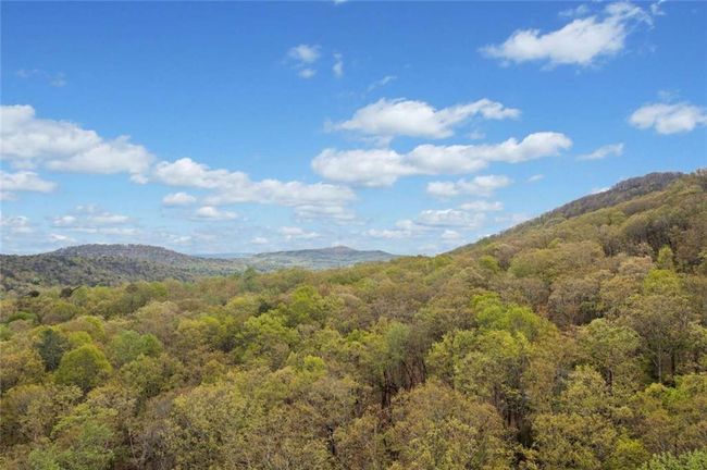 24 White Oak Knl, House other with 4 bedrooms, 3 bathrooms and 3 parking in Big Canoe GA | Image 24
