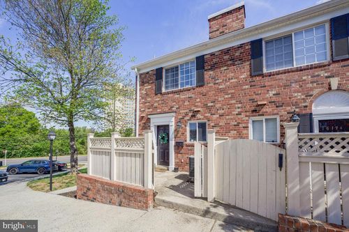 1617 N Van Dorn St, ALEXANDRIA, VA, 22304-1924 | Card Image