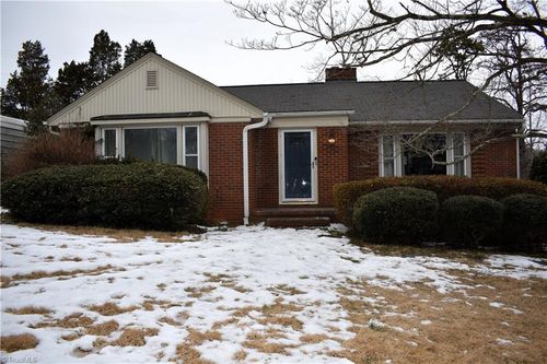 3 Forest Dr, Lexington, NC, 27292-5436 | Card Image