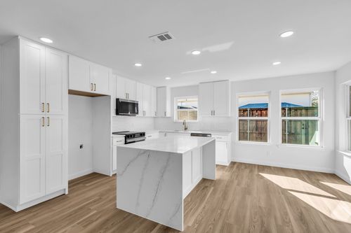 906 Thistle Cir, Allen, TX, 75002-8680 | Card Image