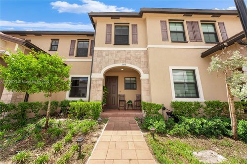 3310 W 114th Ter, Hialeah, FL, 33018-2216 | Card Image