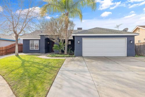 741 Bender Court, Tulare, CA, 93274 | Card Image