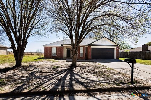 809 Steven St, Troy, TX, 76579-2650 | Card Image