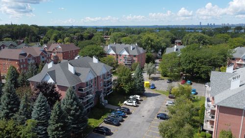 103-100 Av. De Balmoral, La Prairie, QC, J5R4L5 | Card Image