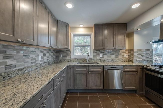 165 E Dorsey Ln, House other with 3 bedrooms, 2 bathrooms and 2 parking in Poughkeepsie NY | Image 12