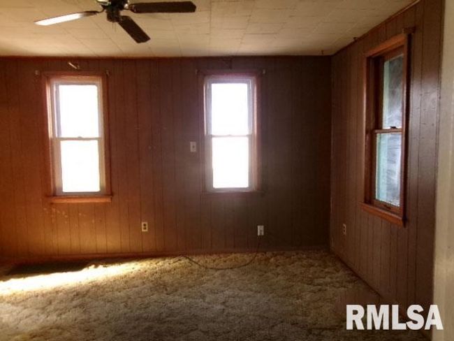 263 Koch St, House other with 3 bedrooms, 1 bathrooms and null parking in Pekin IL | Image 8