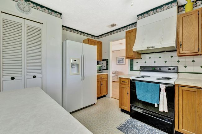 472 Sw Aster Rd, House other with 2 bedrooms, 2 bathrooms and null parking in Port St. Lucie FL | Image 10