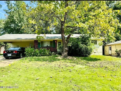 1524 Dianne Dr, Jackson, MS, 39204-5115 | Card Image