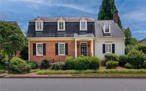 112 Westhaven Cir, Winston Salem, NC, 27104-1855 | Card Image