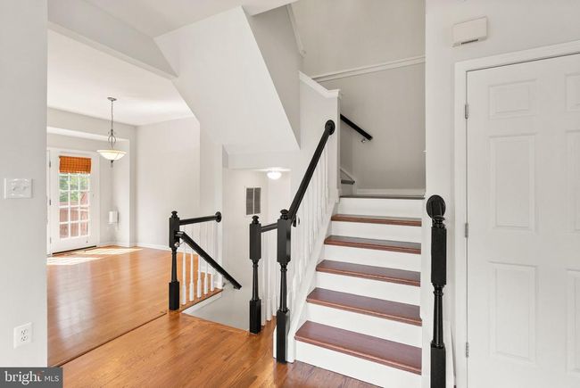 20681 Southwind Ter, Townhouse with 3 bedrooms, 3 bathrooms and null parking in ASHBURN VA | Image 19