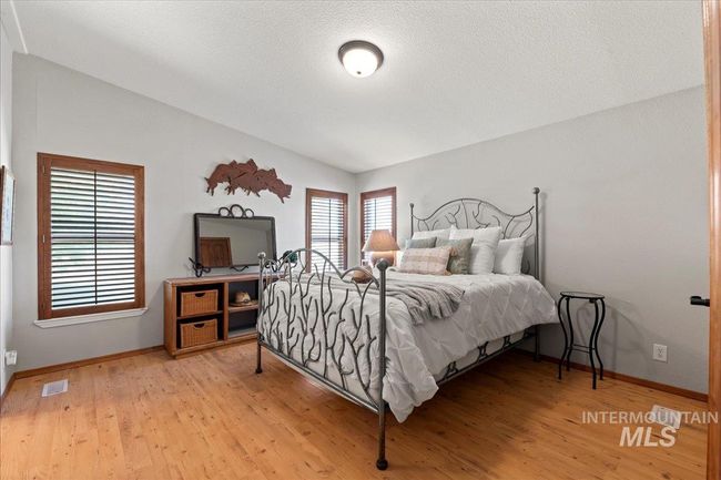 16635 Bates Creek Rd, House other with 3 bedrooms, 2 bathrooms and 2 parking in Oreana ID | Image 16
