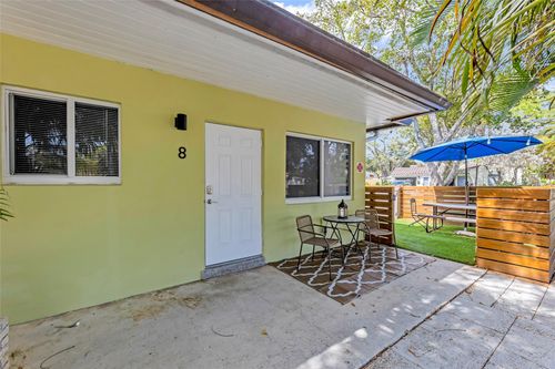 8-2007 Ne 3rd Ave, Wilton Manors, FL, 33305-2039 | Card Image