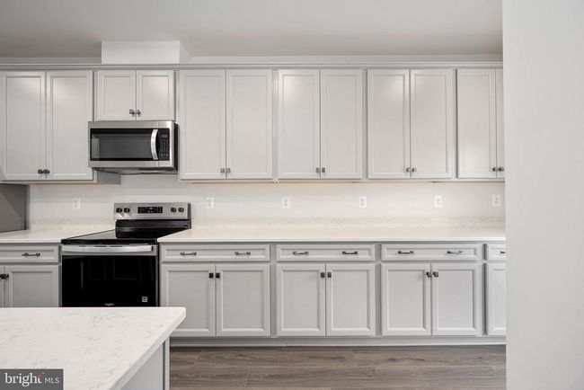10170 Queens Way, Townhouse with 4 bedrooms, 4 bathrooms and null parking in MANASSAS VA | Image 25